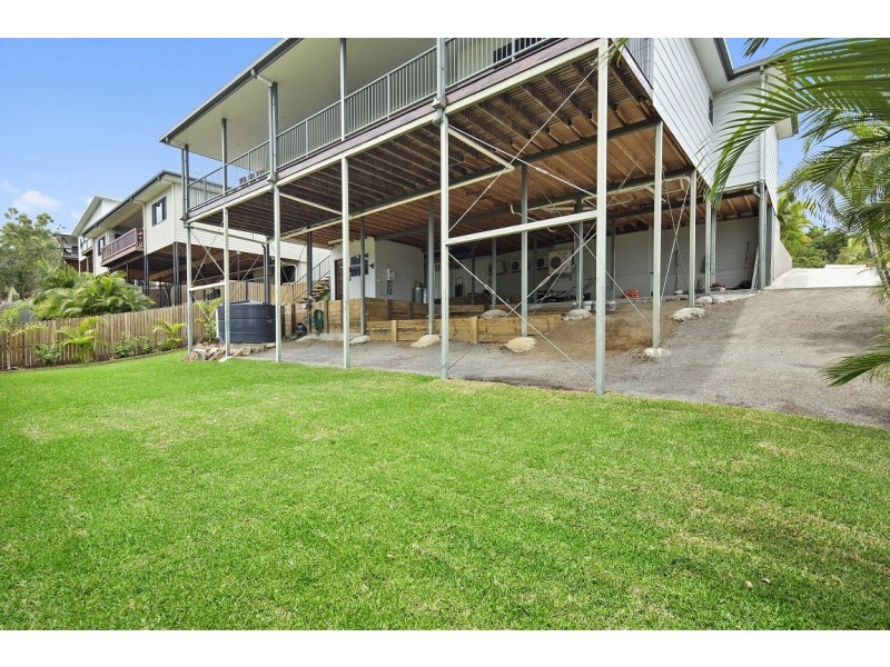 5 Scarlet Gum Crescent, Cannonvale QLD 4802