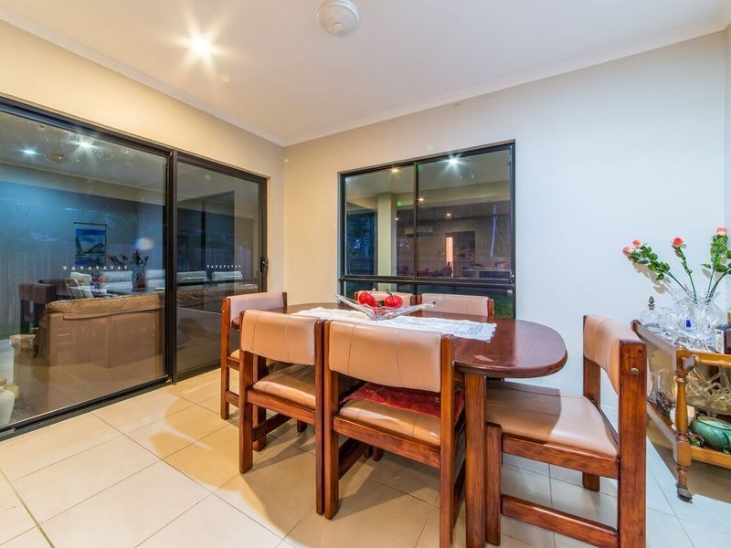 2 Jonquill Court, Cannonvale QLD 4802