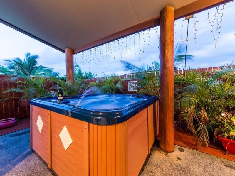 1/32 Banksia Court, Cannonvale QLD 4802