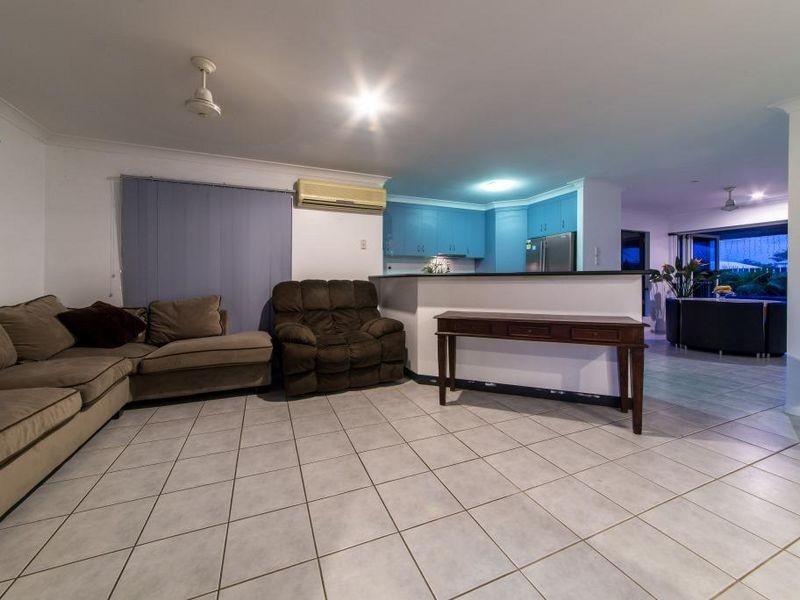 1/32 Banksia Court, Cannonvale QLD 4802