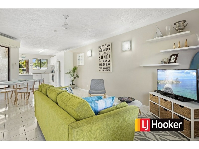 3/5 Pleasant Drive, Cannonvale QLD 4802