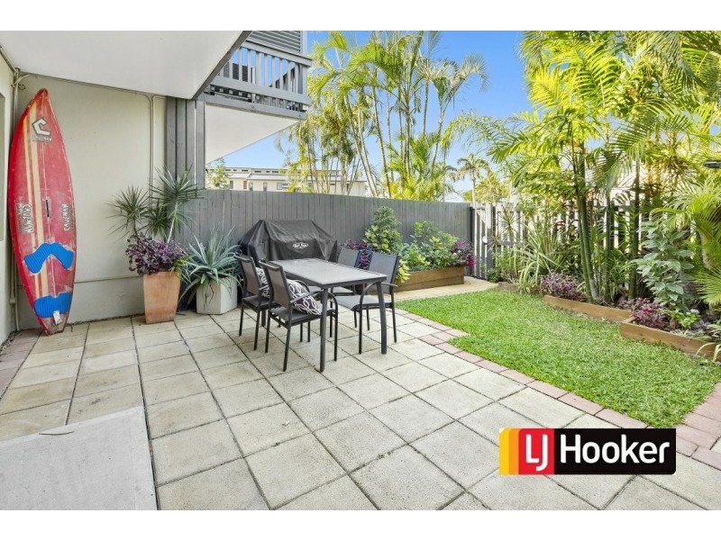 3/5 Pleasant Drive, Cannonvale QLD 4802