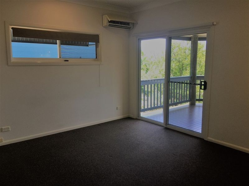 10 Country Road, Cannonvale QLD 4802