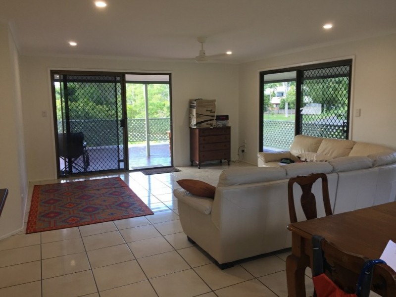 38 Tropic Road, Cannonvale QLD 4802