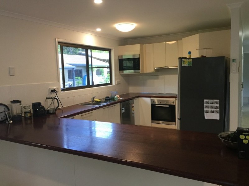 38 Tropic Road, Cannonvale QLD 4802