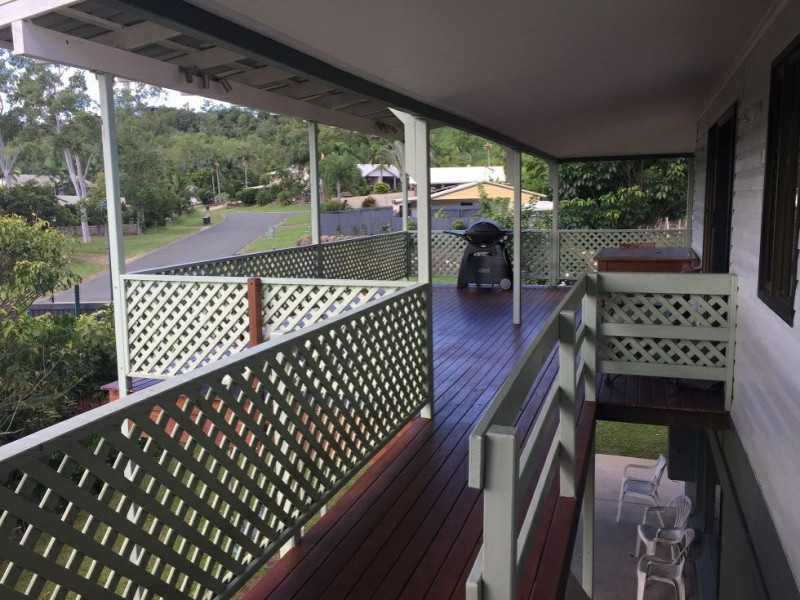 38 Tropic Road, Cannonvale QLD 4802