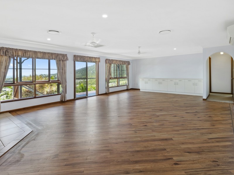 16/14 Hamilton Avenue, Cannonvale QLD 4802