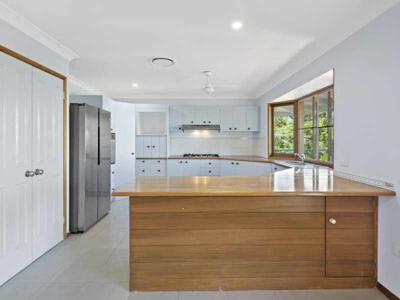 16/14 Hamilton Avenue, Cannonvale QLD 4802