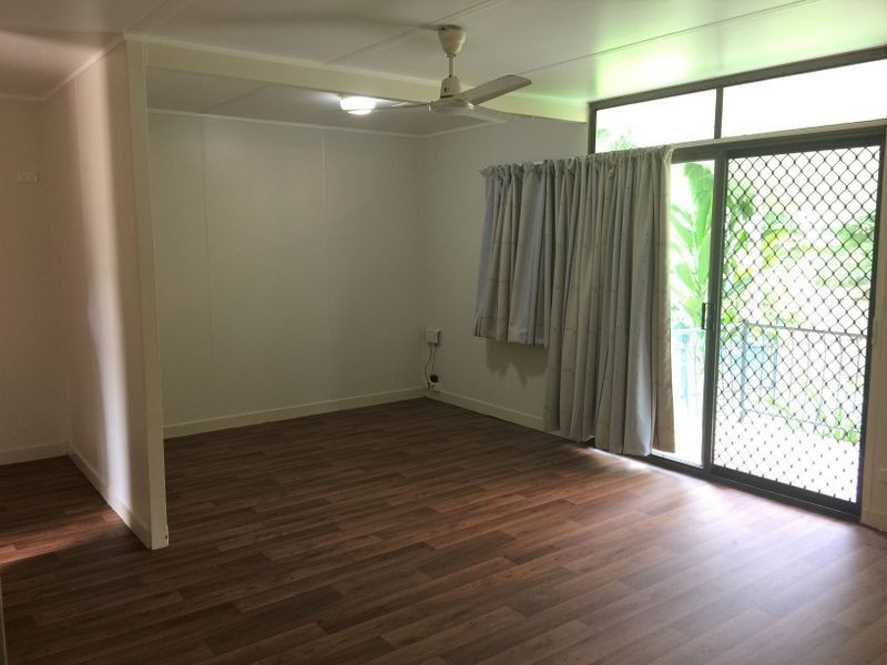 Unit 2/16 Usher Road, Mount Julian QLD 4800