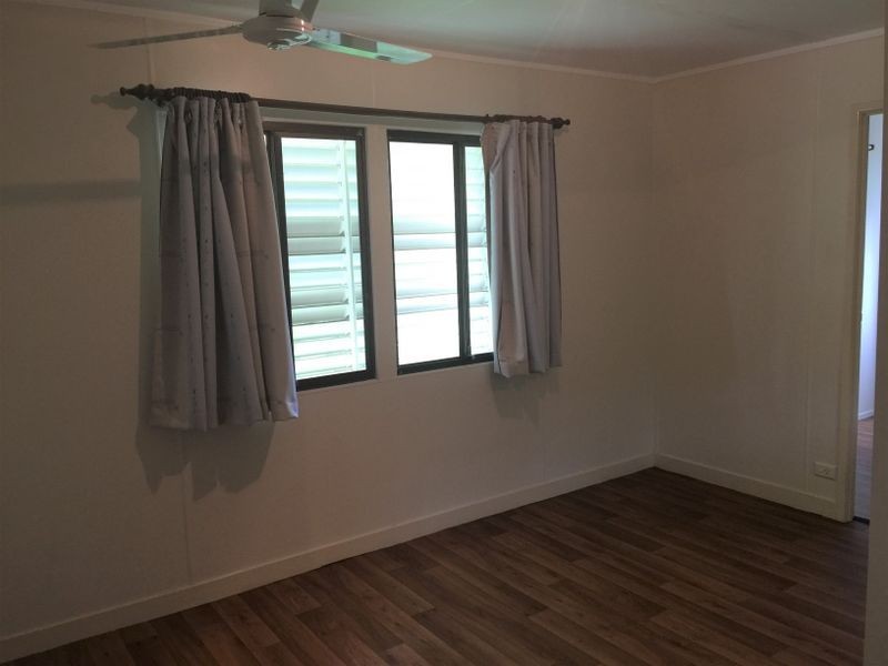 Unit 2/16 Usher Road, Mount Julian QLD 4800