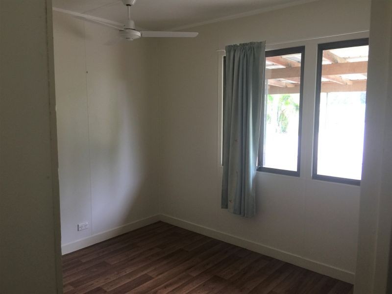 Unit 2/16 Usher Road, Mount Julian QLD 4800