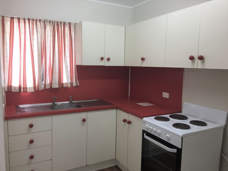 Unit 2/16 Usher Road, Mount Julian QLD 4800