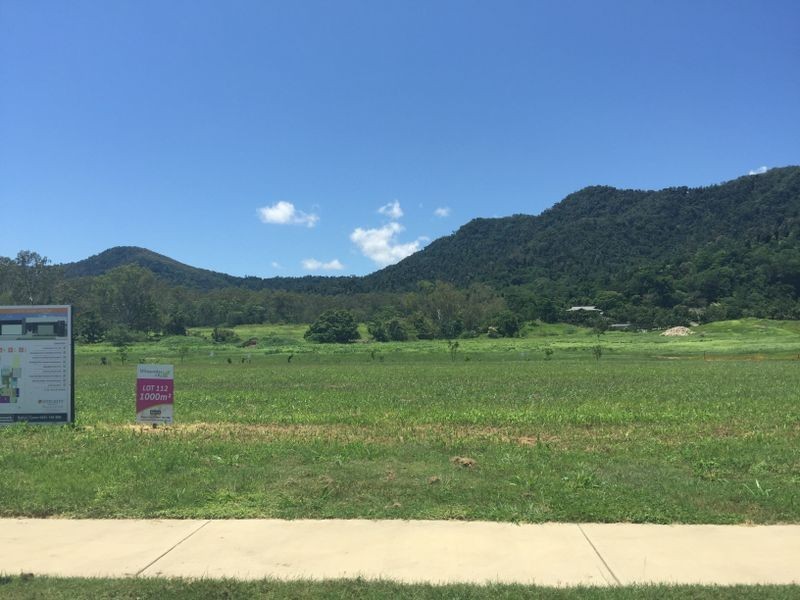 112/ Stanley Drive, Cannonvale QLD 4802