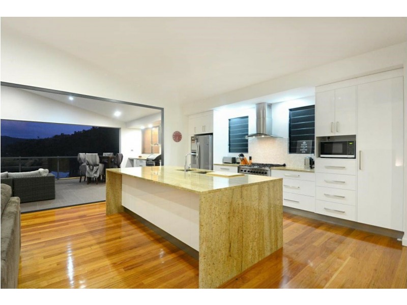 13 Cumberland Court, Airlie Beach QLD 4802