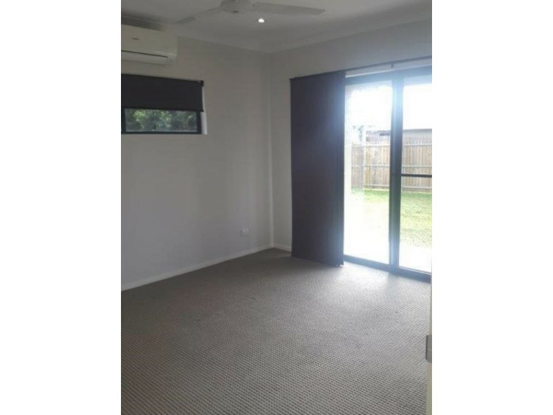 5 Twin Creek Court, Cannonvale QLD 4802