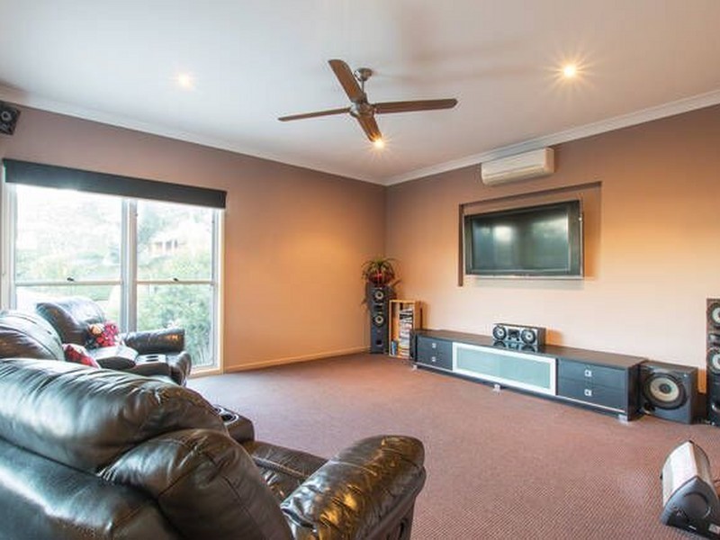 10 Berry Court, Mount Coolum QLD 4573