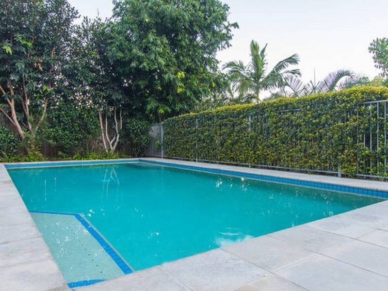 10 Berry Court, Mount Coolum QLD 4573