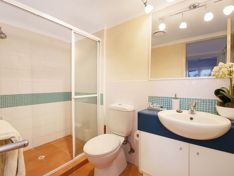 4/15 Andrew St., Point Arkwright QLD 4573