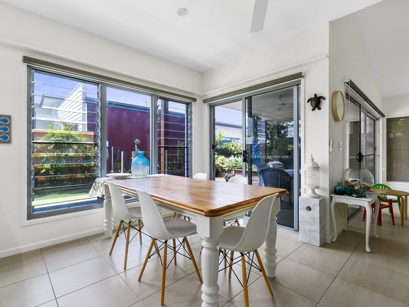 13 Oceancall Lane, Mount Coolum QLD 4573
