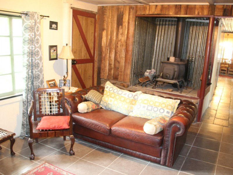 42 Chants Rd., Valdora QLD 4561