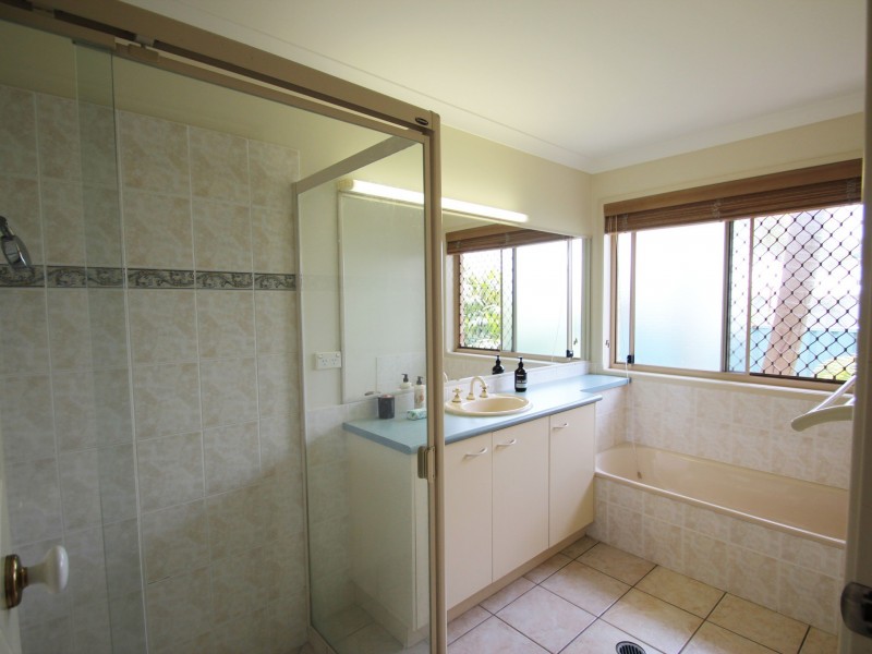 27 Mudjimba Beach Road, Mudjimba QLD 4564