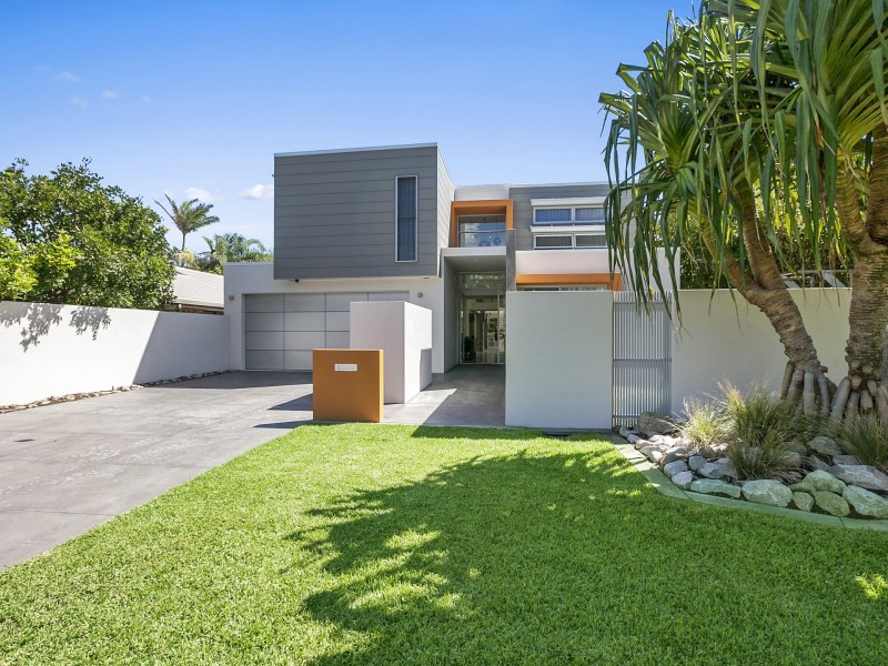 14 Yerranya Row, Yaroomba QLD 4573