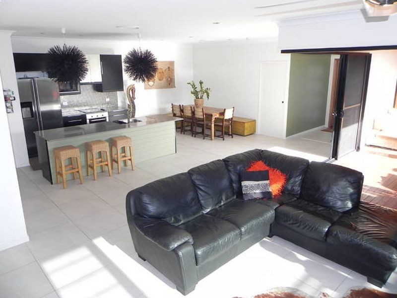 37 Wave Crescent, Mount Coolum QLD 4573