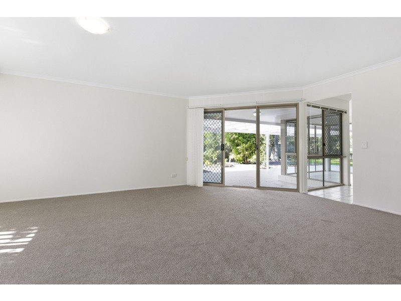 25 Aquamarine Circuit, Noosa Waters QLD 4566