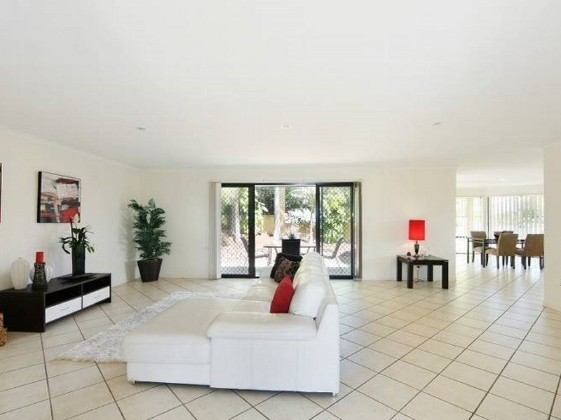 10 Blue Gum Court, Coolum Beach QLD 4573