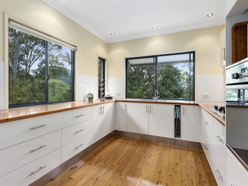 25 Caree Court, Maroochy River QLD 4561