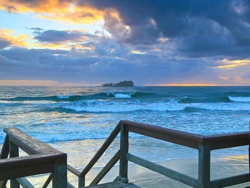 11 Ramilles Street, Mount Coolum QLD 4573