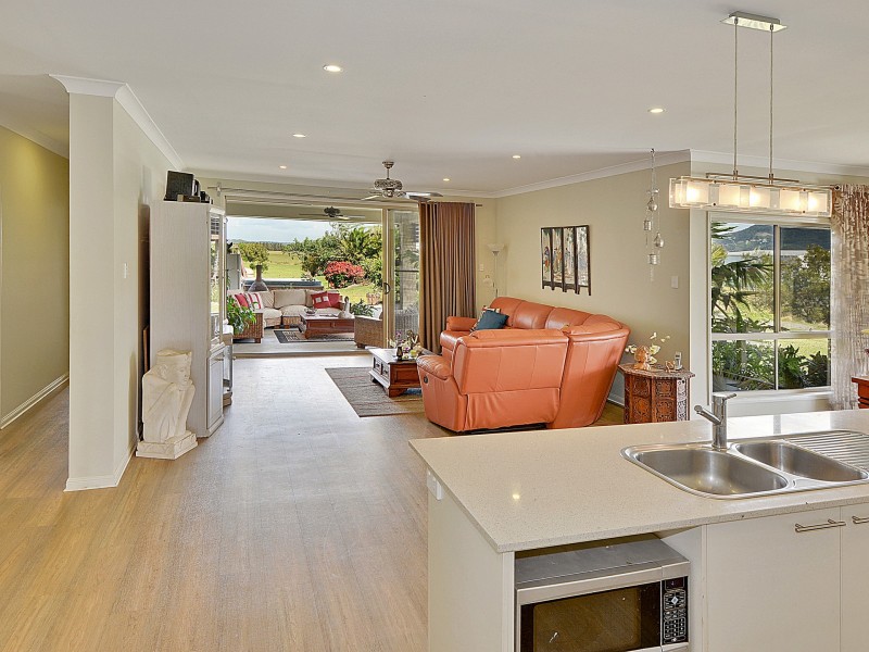 33 Rickard Road, Yandina Creek QLD 4561