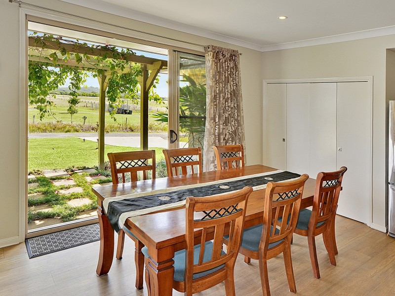 33 Rickard Road, Yandina Creek QLD 4561