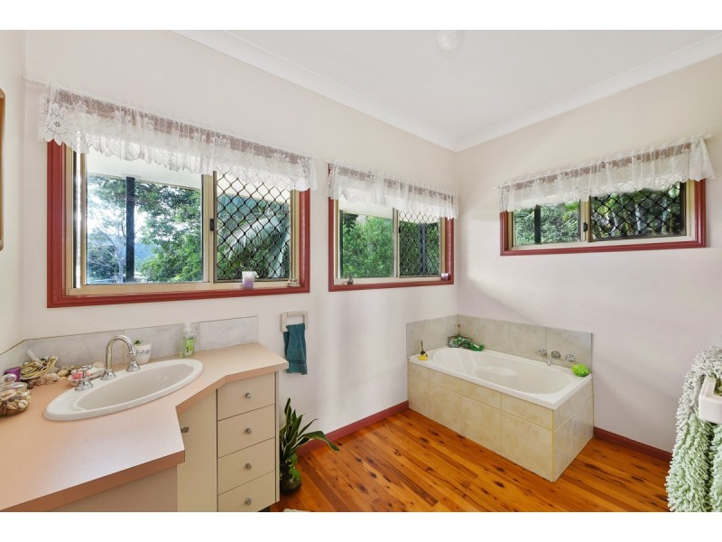 16 Misty Court, Yandina QLD 4561