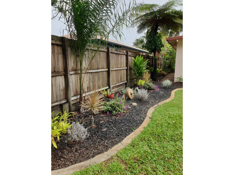 29 Jones Pde., Coolum Beach QLD 4573