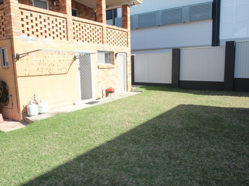 7B Arthur St., Point Arkwright QLD 4573