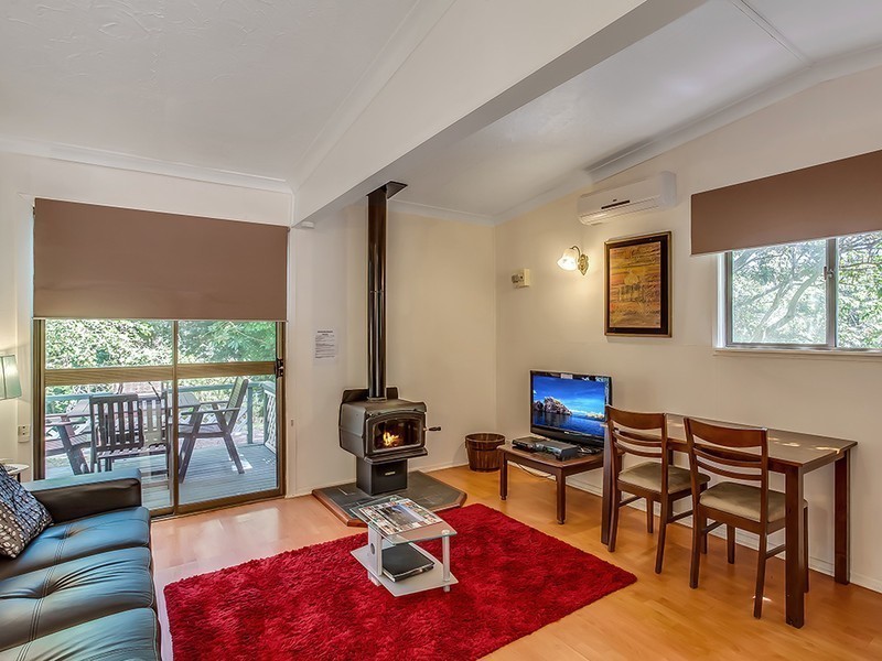 136 Flaxton Drive, Flaxton QLD 4560