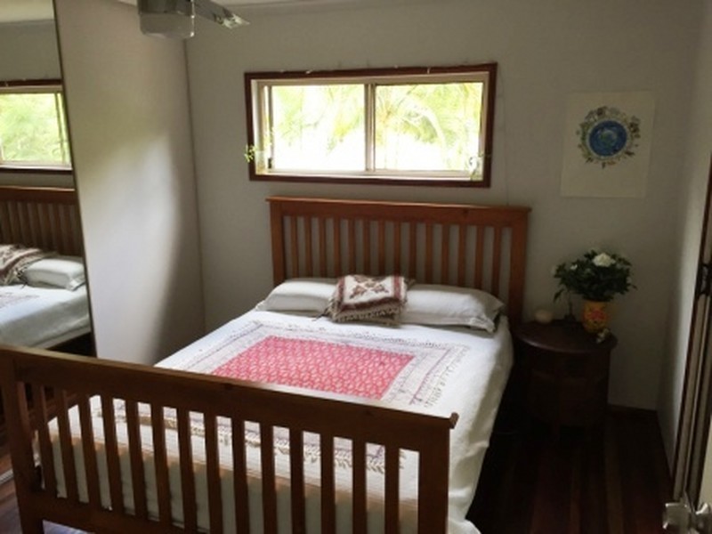 49 Mountain View Dr., Mount Coolum QLD 4573