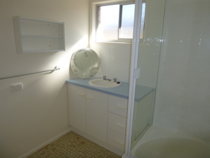 25 Lorraine Ave., Marcoola QLD 4564