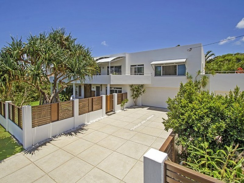 6 Wunnunga Crescent, Yaroomba QLD 4573