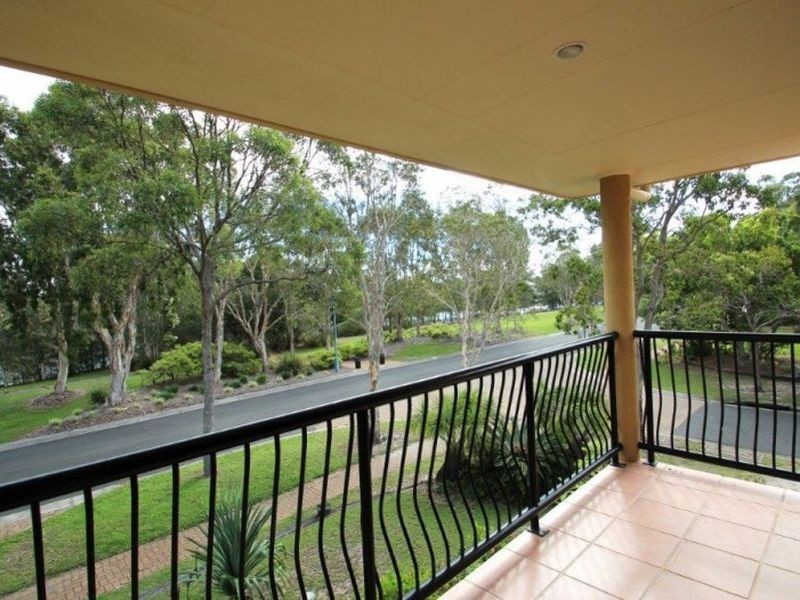 5 Twin Waters Drive, Twin Waters QLD 4564