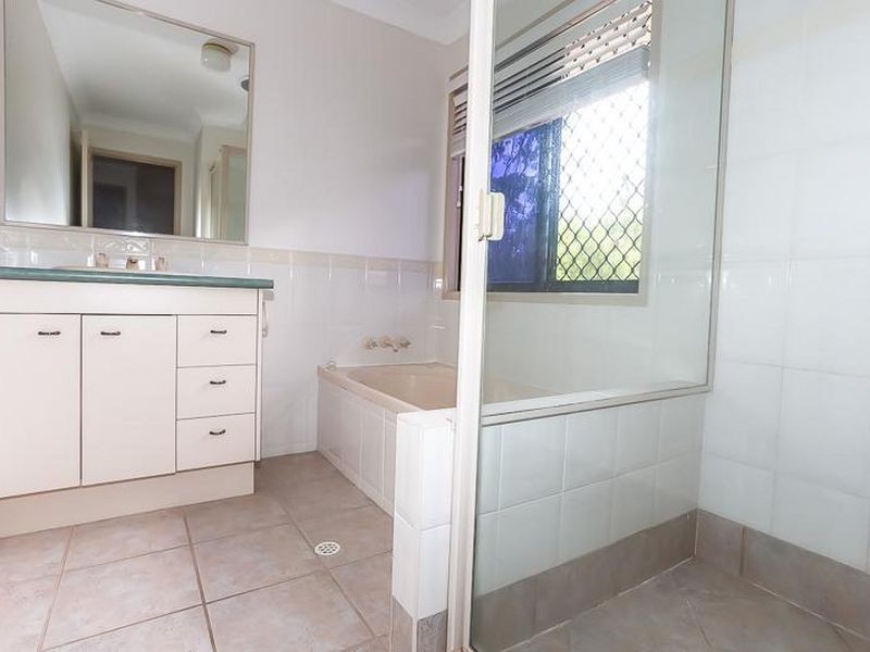 5 Twin Waters Drive, Twin Waters QLD 4564