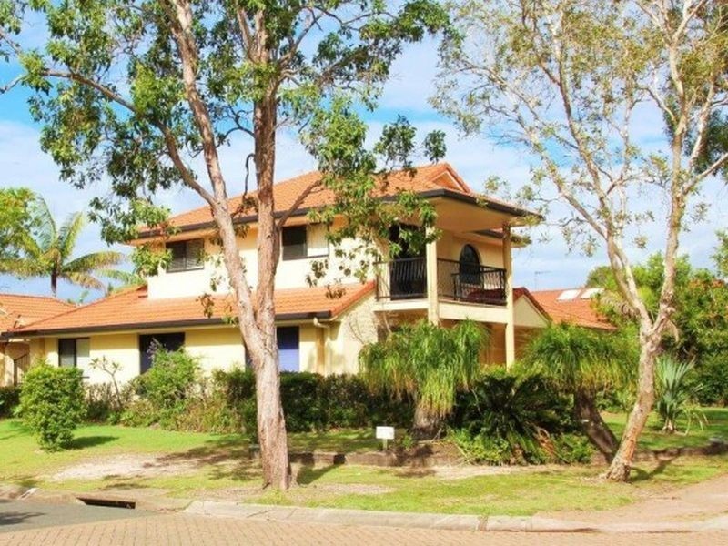 5 Twin Waters Drive, Twin Waters QLD 4564