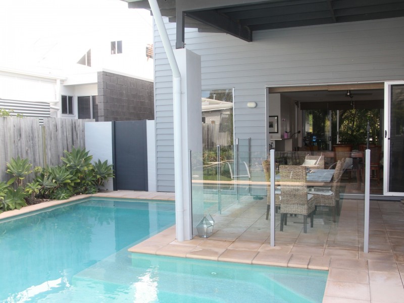 32 Boardrider Cres., Mount Coolum QLD 4573