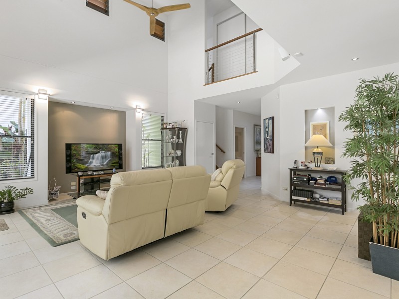33/115 Peregian Springs Drive, Peregian Springs QLD 4573
