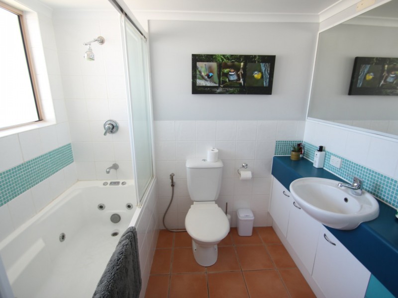 5/15 Andrew Street, Point Arkwright QLD 4573