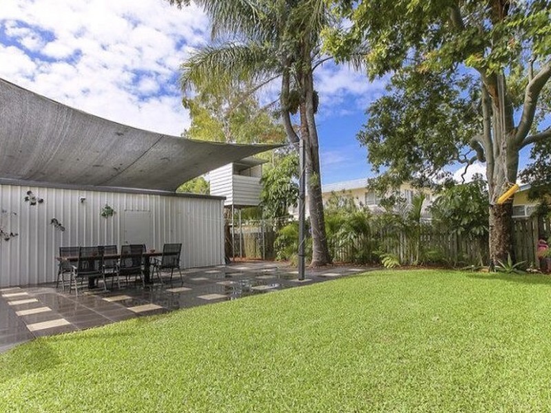 1123 DAVID LOW WAY, Marcoola QLD 4564