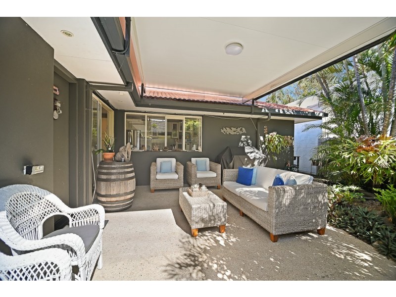 9 Spinnaker Drive, Mount Coolum QLD 4573