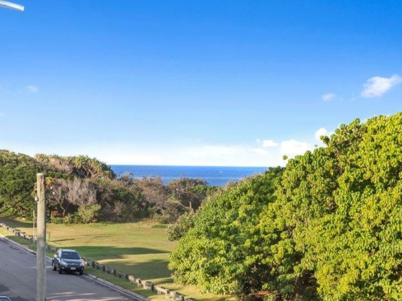 5/1-3 Andrew Street, Point Arkwright QLD 4573
