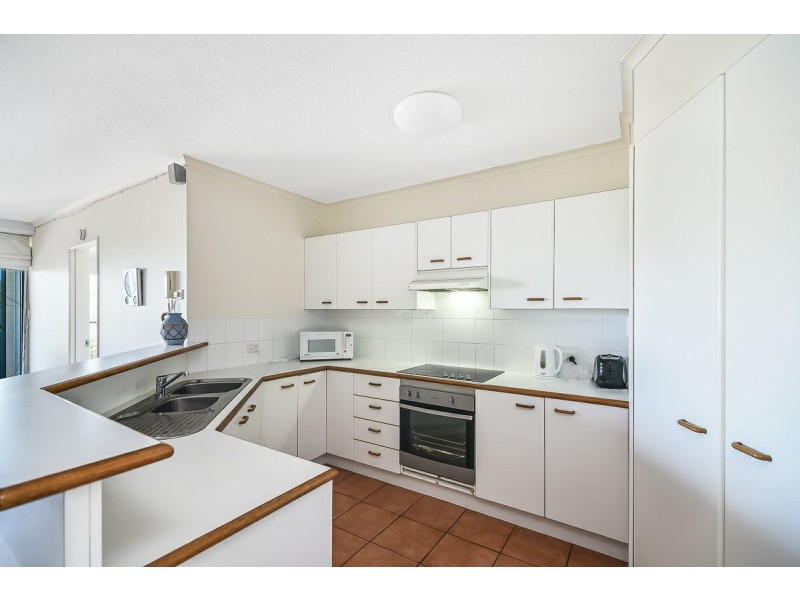 5/1-3 Andrew Street, Point Arkwright QLD 4573